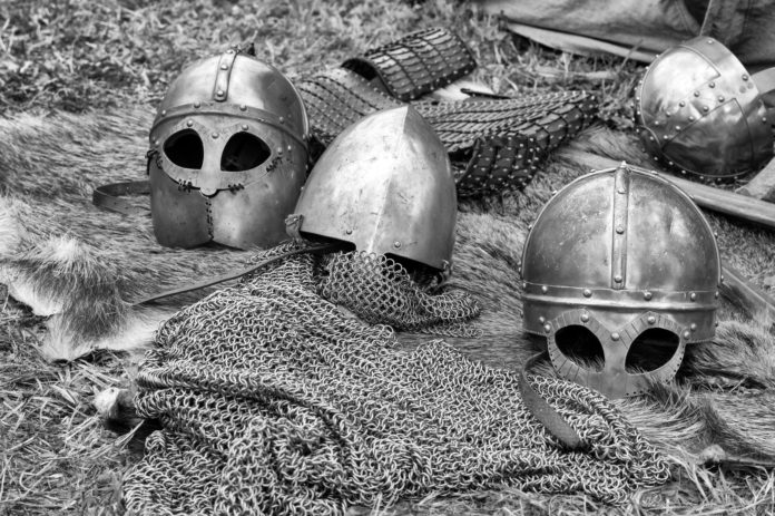 pexels-photo-208674 ancient armor black and white chivalry